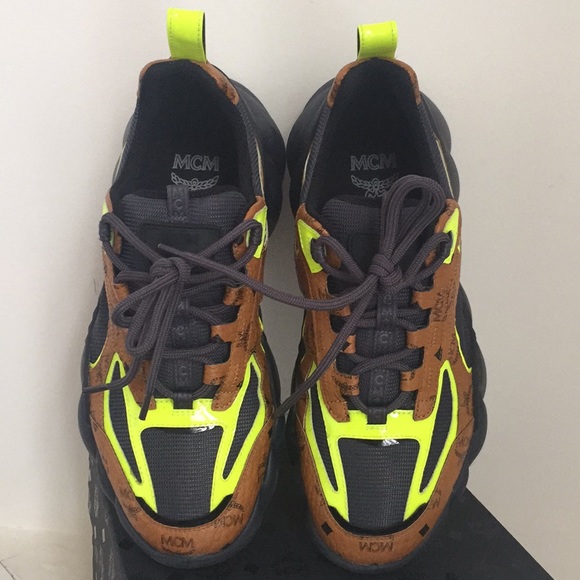 Mcm sneaker 🔥🔥 - Picture 4 of 6